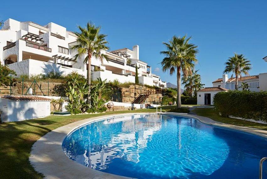 Luxury Apartment Set In Dona Julia Golf Course كاساريس المظهر الخارجي الصورة