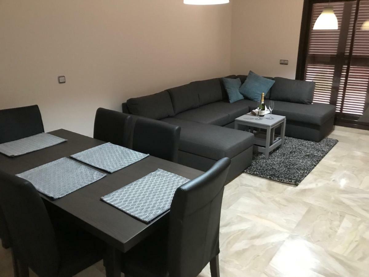 Luxury Apartment Set In Dona Julia Golf Course كاساريس المظهر الخارجي الصورة